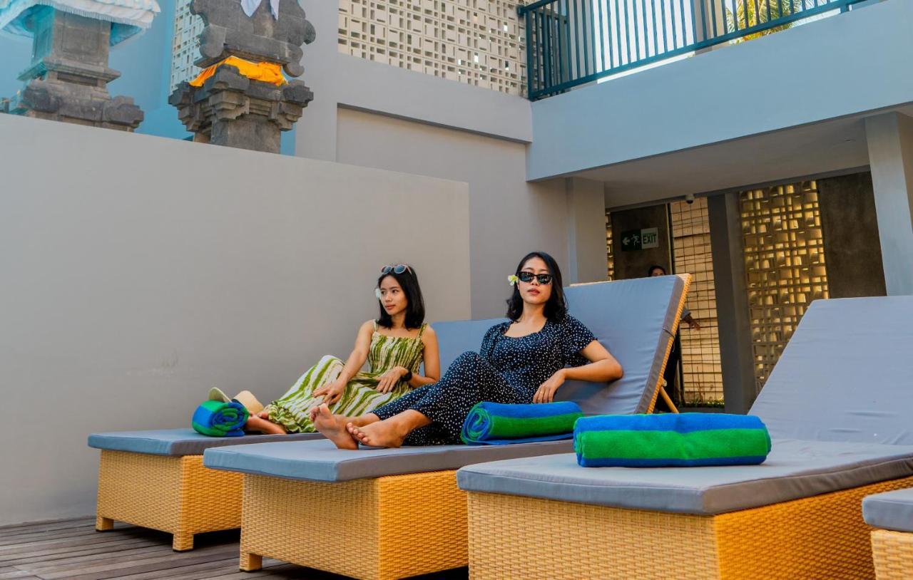Royal Regantris Trawangan Hotel